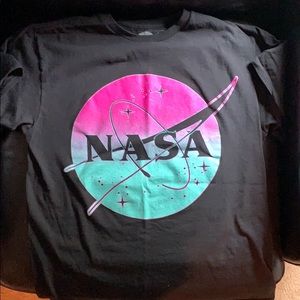 NWOT Retro/Vintage NASA Tee